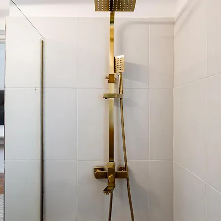 Piata Natiunilor Unite Studios: Where Style Meets Bucharest's Pulse