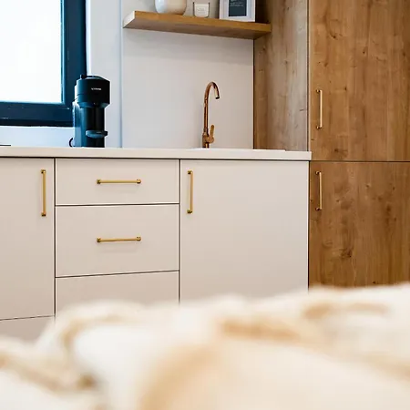 Piata Natiunilor Unite Studios: Where Style Meets Bucharest's Pulse * Бухарест