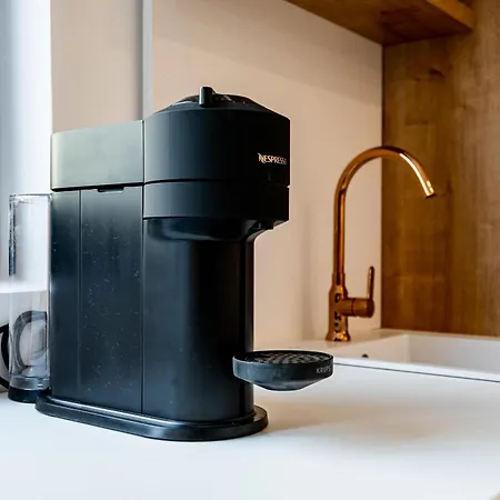 Piata Natiunilor Unite Studios: Where Style Meets Bucharest's Pulse