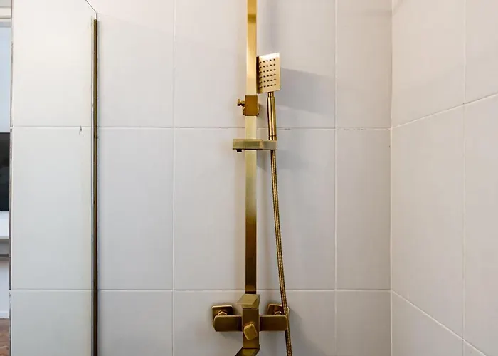 Piata Natiunilor Unite Studios: Where Style Meets Bucharest's Pulse