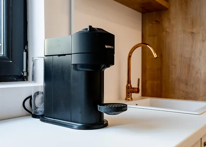 Piata Natiunilor Unite Studios: Where Style Meets Bucharest's Pulse