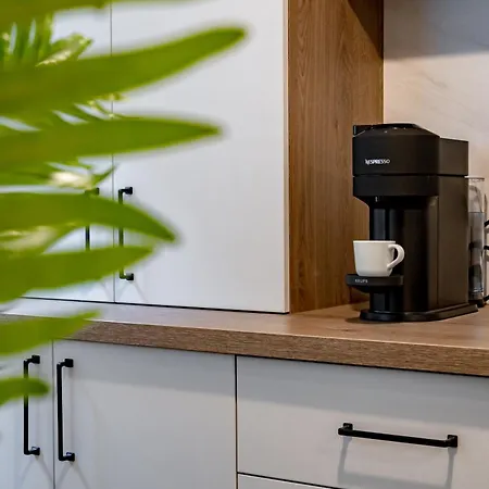 Piata Natiunilor Unite Studios: Where Style Meets Bucharest's Pulse *